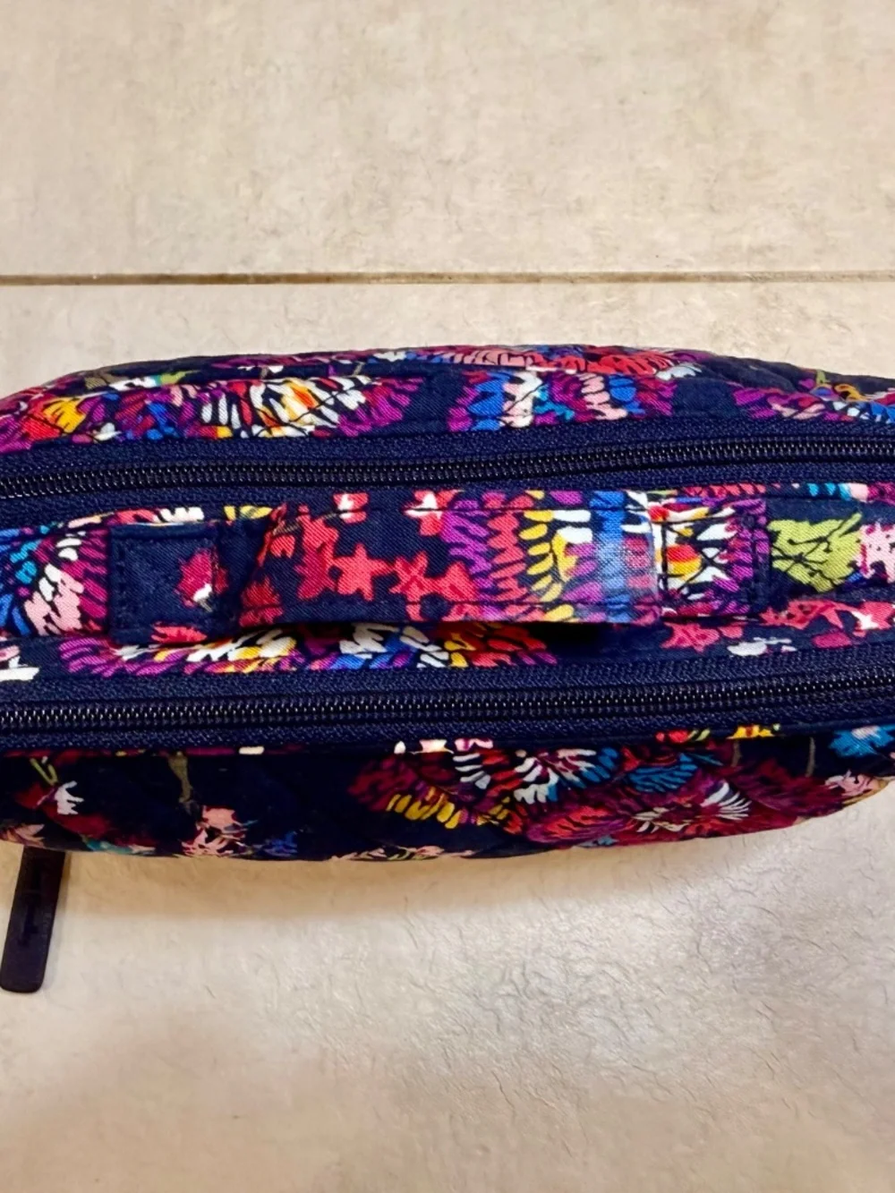 Vera Bradley Navy Blue Toiletry Bag Floral Pattern Dual Pockets Carry Handle